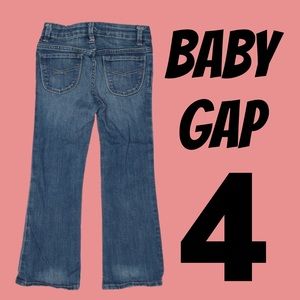 ‼️KIDS SALE‼️
Sz 4 Baby Gap Jeans